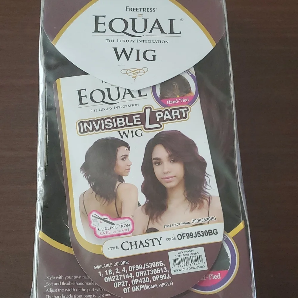 Lady's wig - Picture 1 of 4